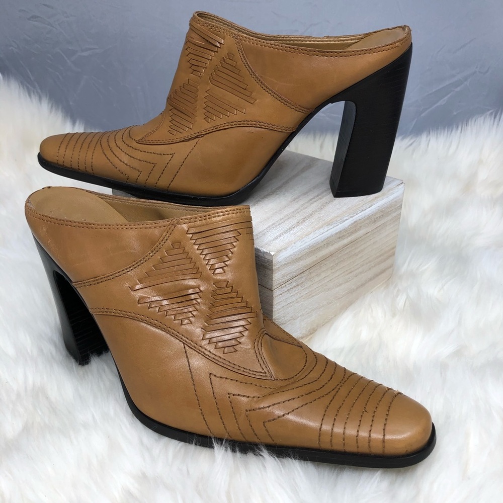Enzo Angiolini Tan leather mule women’s size 7M